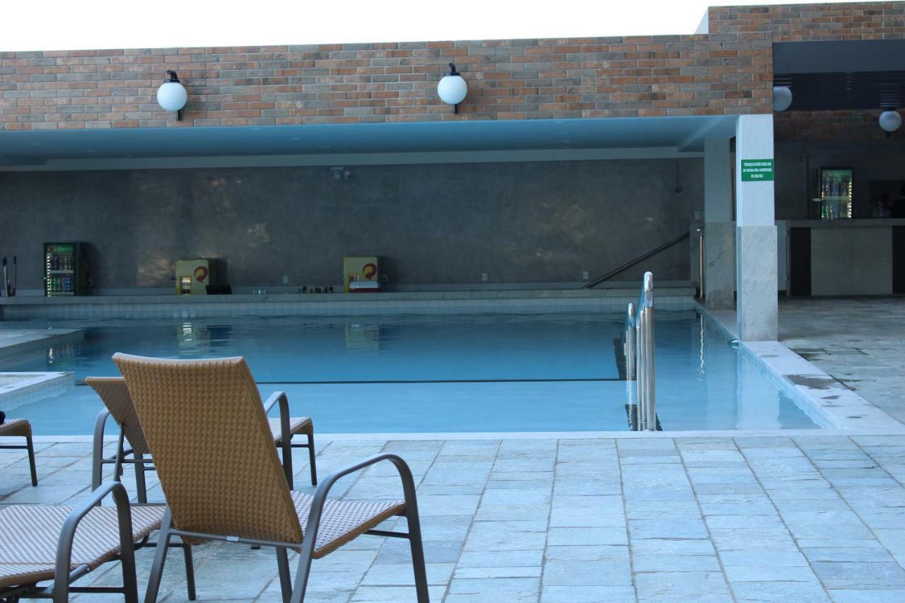 Piazza Diroma Ev Hotel Caldas Novas Bagian luar foto